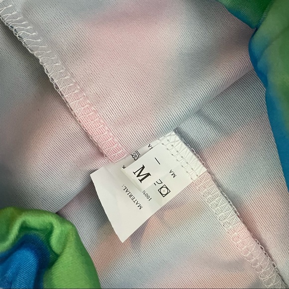 NWOT Multicolor Tie-Dye Long Workout Leggings Size Medium - Picture 6 of 7